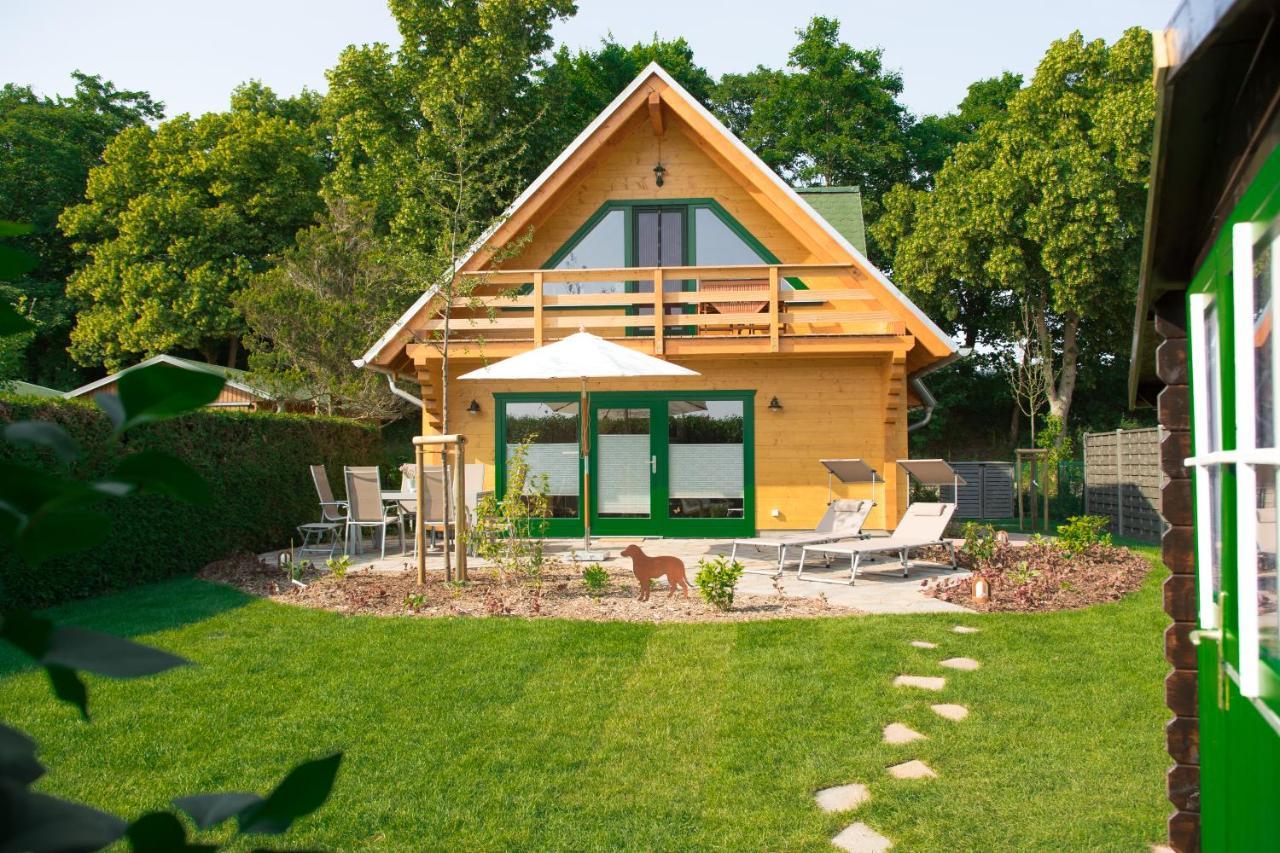 Ferienhaus F.Winkler Neukalen ภายนอก รูปภาพ