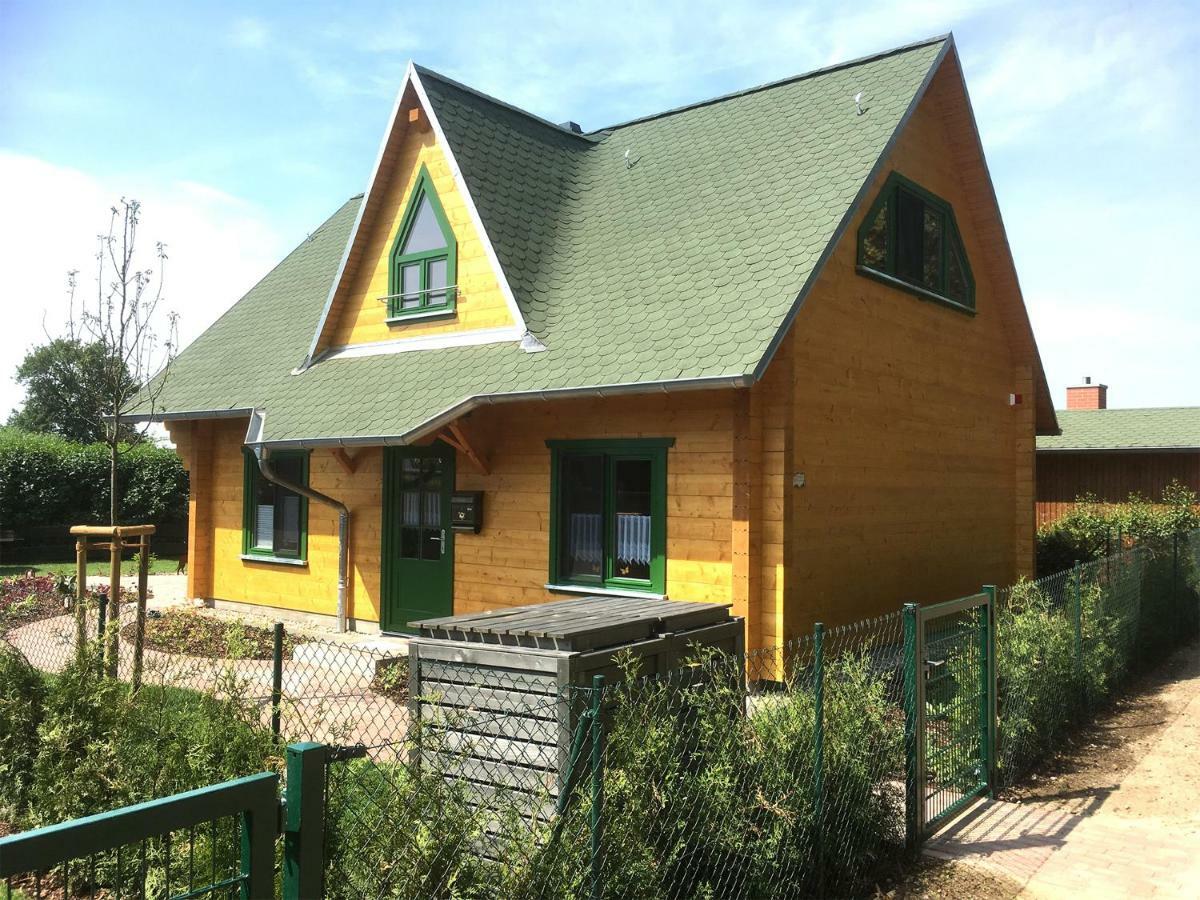 Ferienhaus F.Winkler Neukalen ภายนอก รูปภาพ